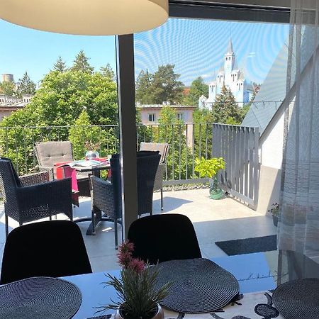Atrium Apartman Heviz Mit Panoramaterrasse Und Tiefgarage 외부 사진