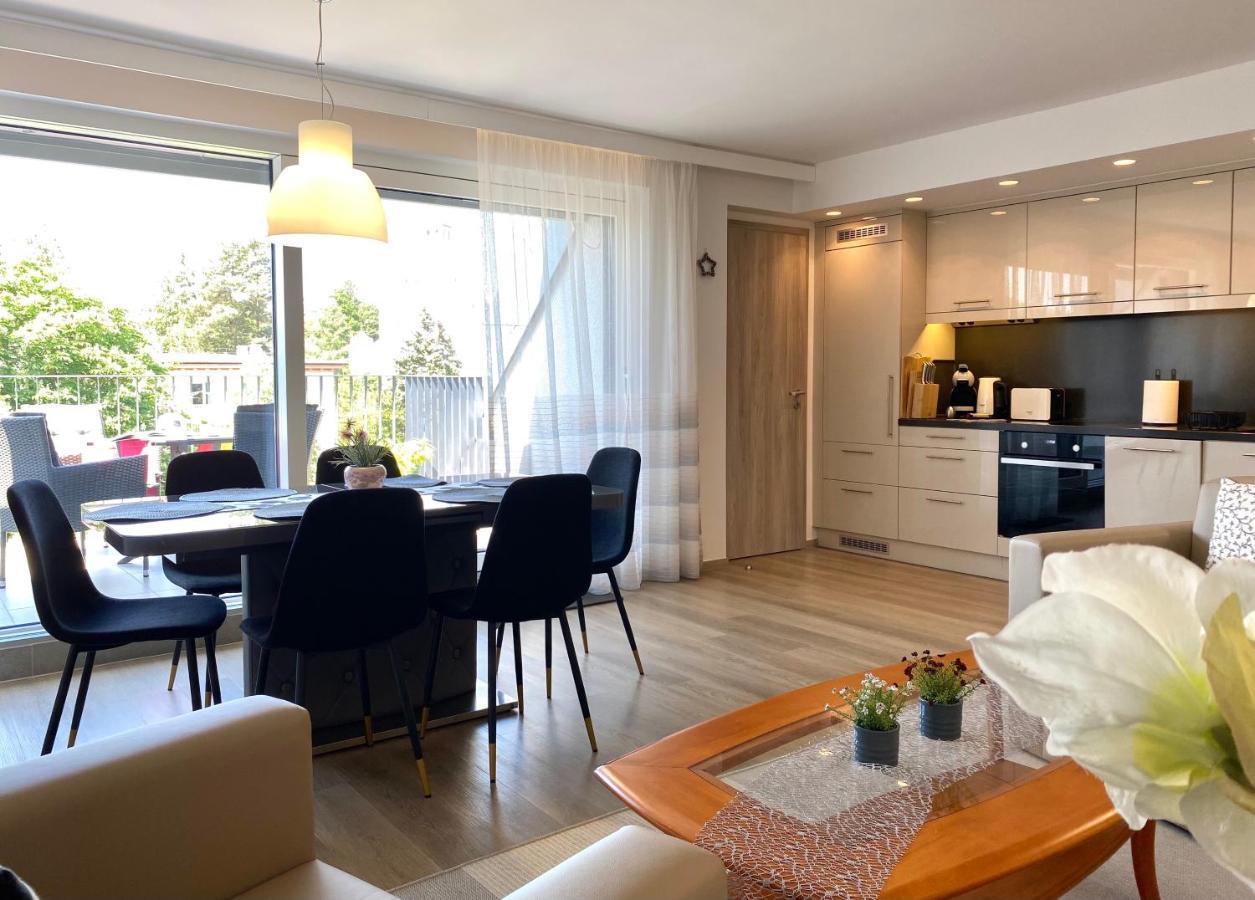 Atrium Apartman Heviz Mit Panoramaterrasse Und Tiefgarage 외부 사진